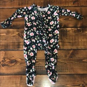 Posh peanut Lina ruffle footie